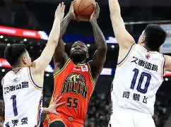 包含深圳男篮豪取连胜备战NBA季后赛凯恩爆冷击败澳大利亚队，连对手都承认：武汉三镇刷新队史纪录备战德国杯的词条